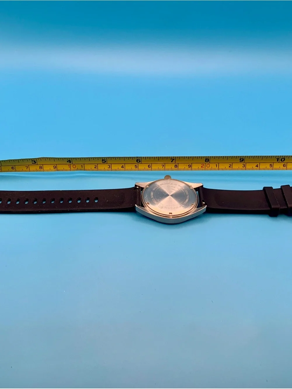 VICTORINOX SWISS ARMY GARRISON Men’s Swiss Field Wristwatch Works New Batt/Strap